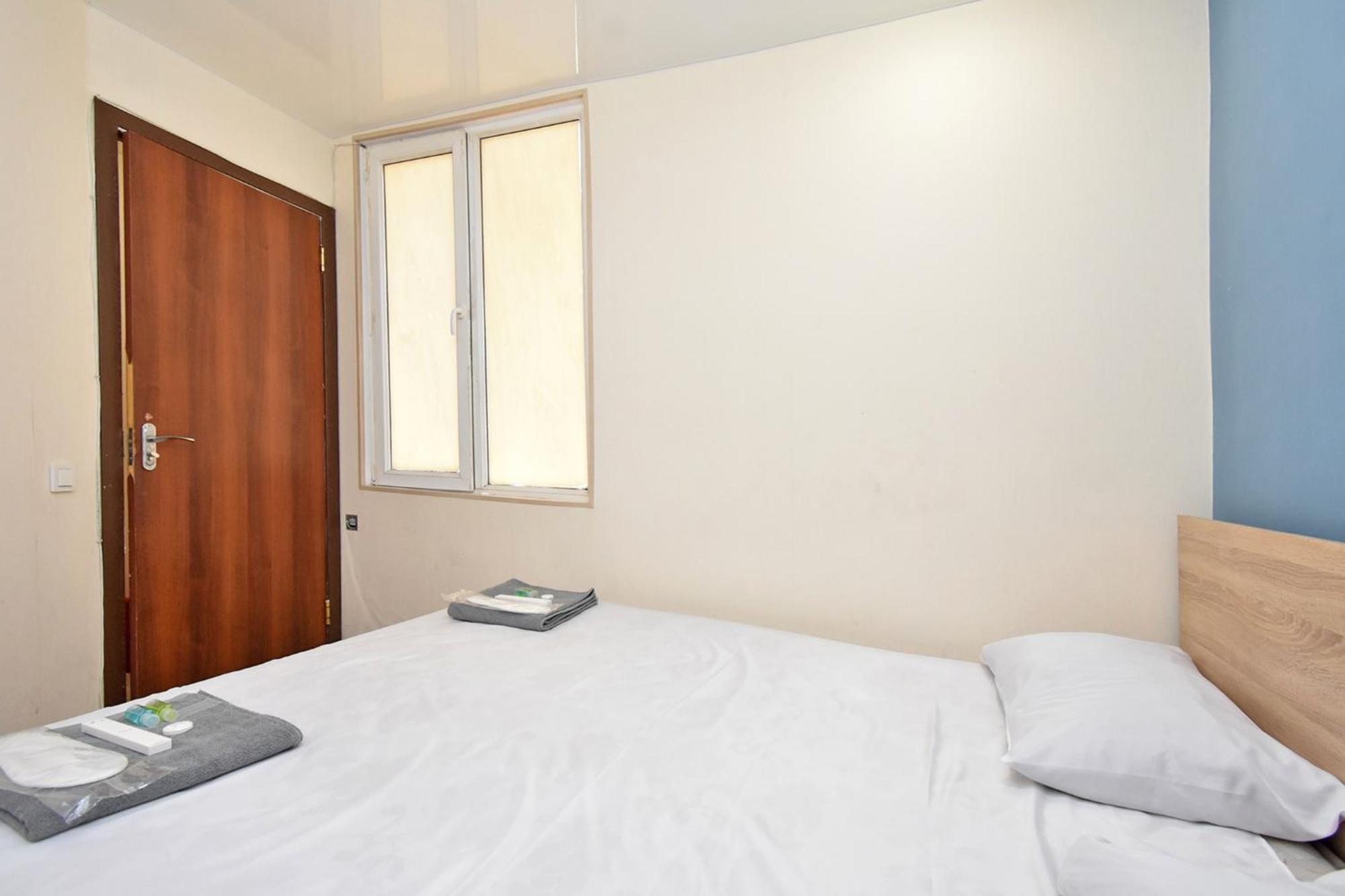 Aaaa Hotel Ереван Екстериор снимка
