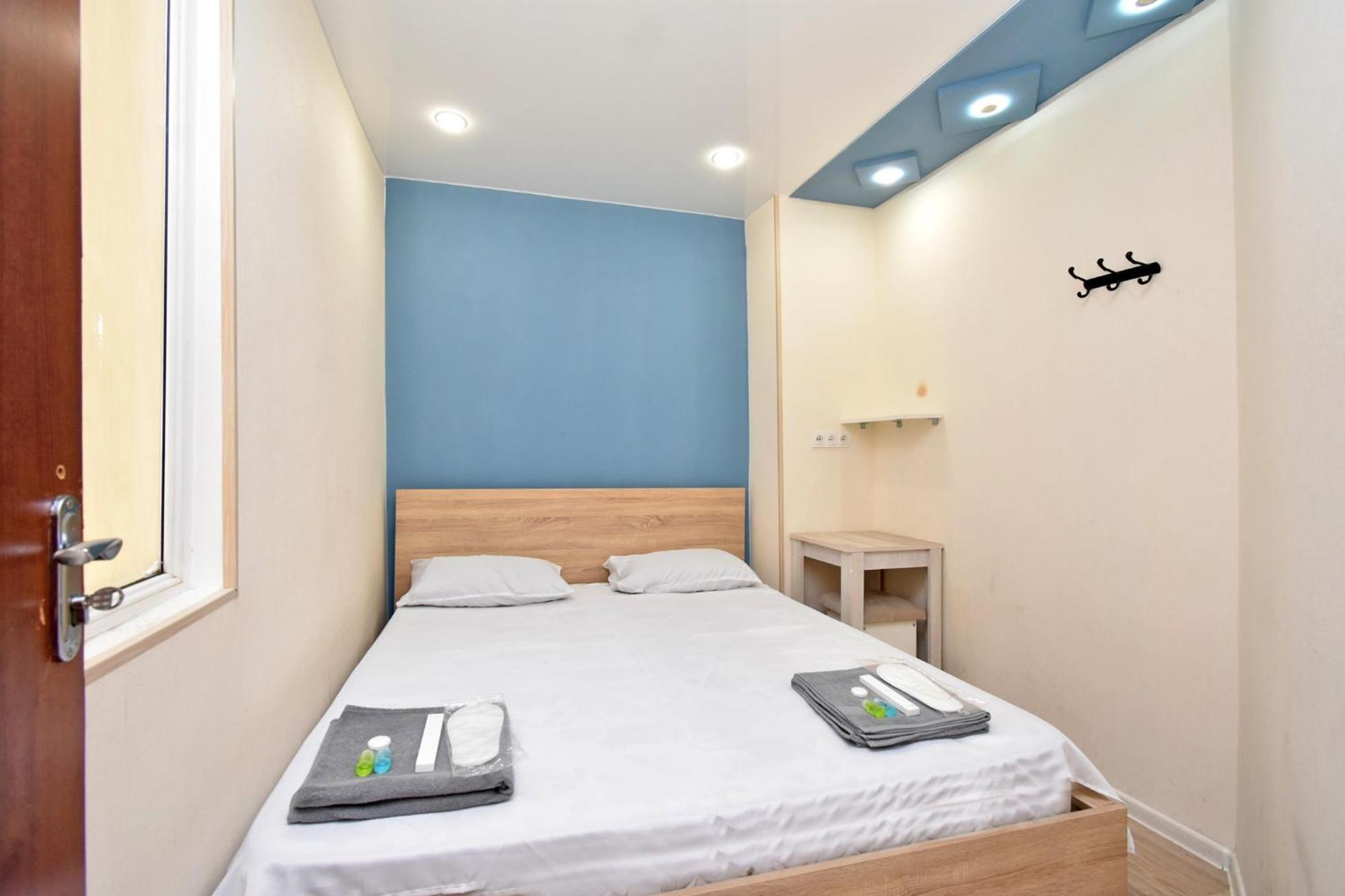 Aaaa Hotel Ереван Екстериор снимка